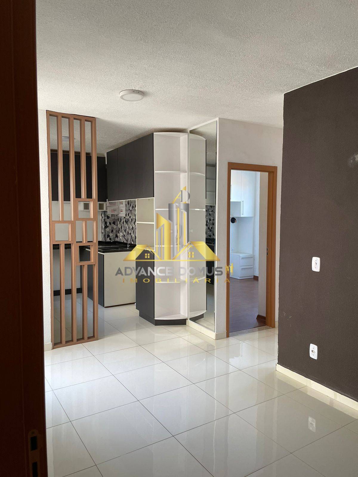 Apartamento à venda com 2 quartos, 43m² - Foto 1