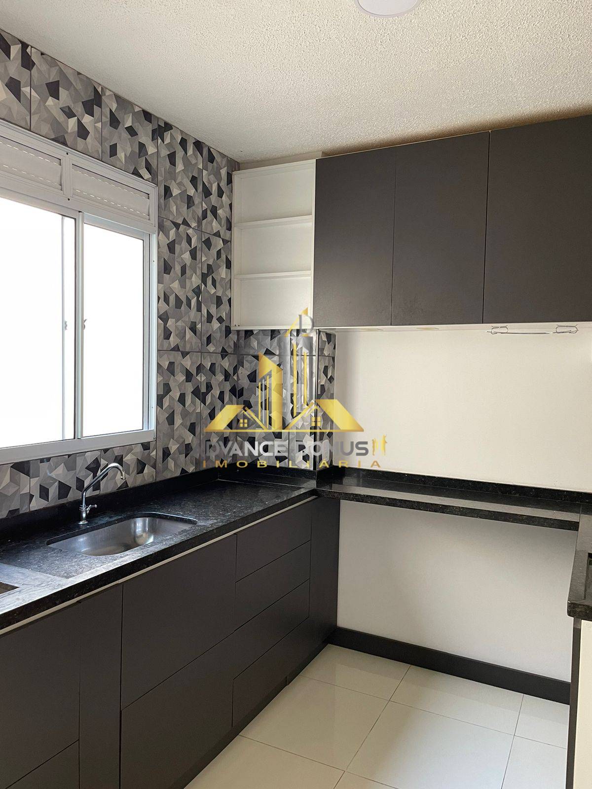 Apartamento à venda com 2 quartos, 43m² - Foto 3