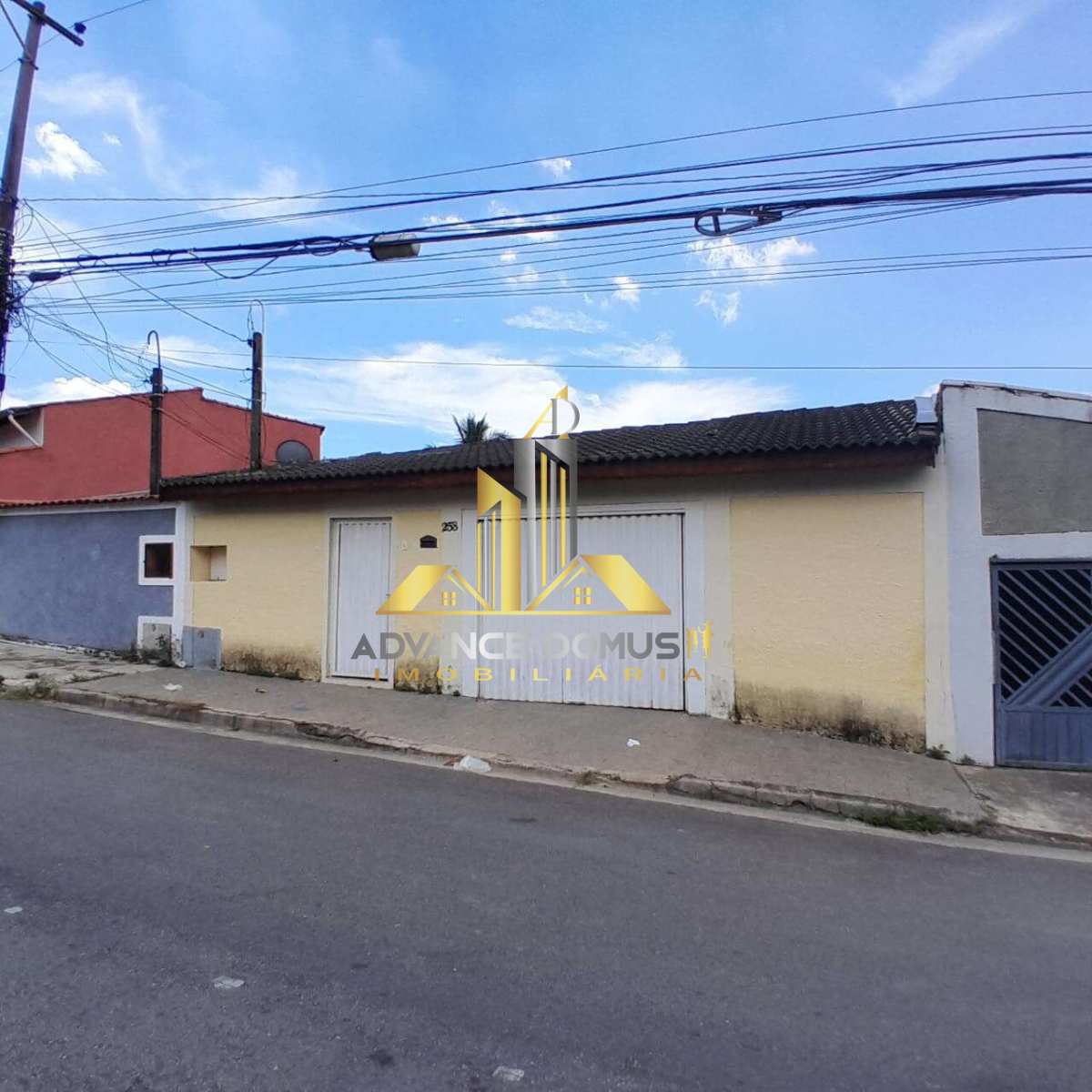 Casa Térrea à Venda – Vila Almeida, Sorocaba/SP - Advance Domus Imobiliária