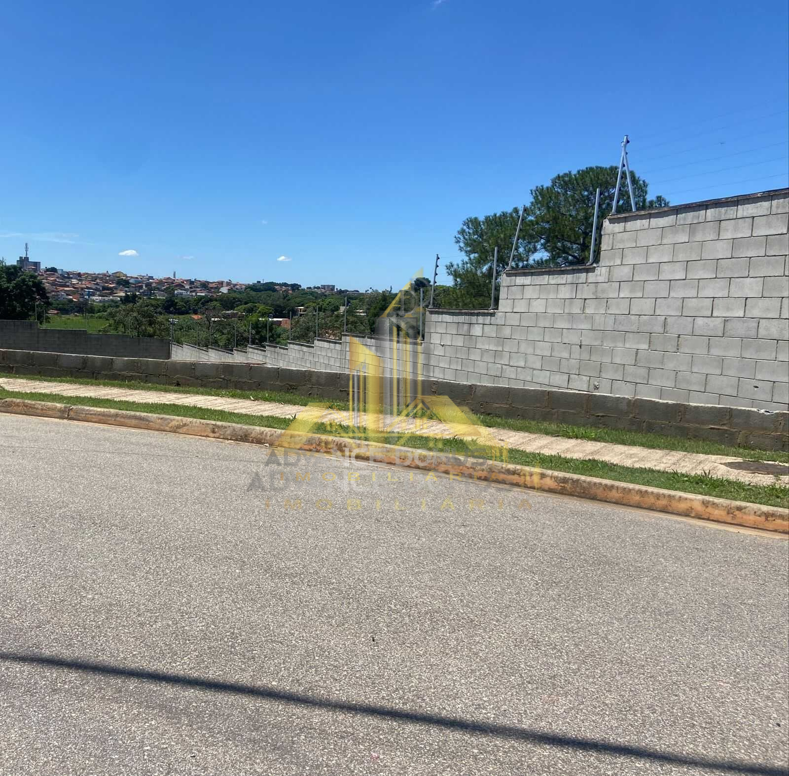 Lote/Terreno de 357m² no bairro Wanel Ville, em Sorocaba - Advance Domus Imobiliária