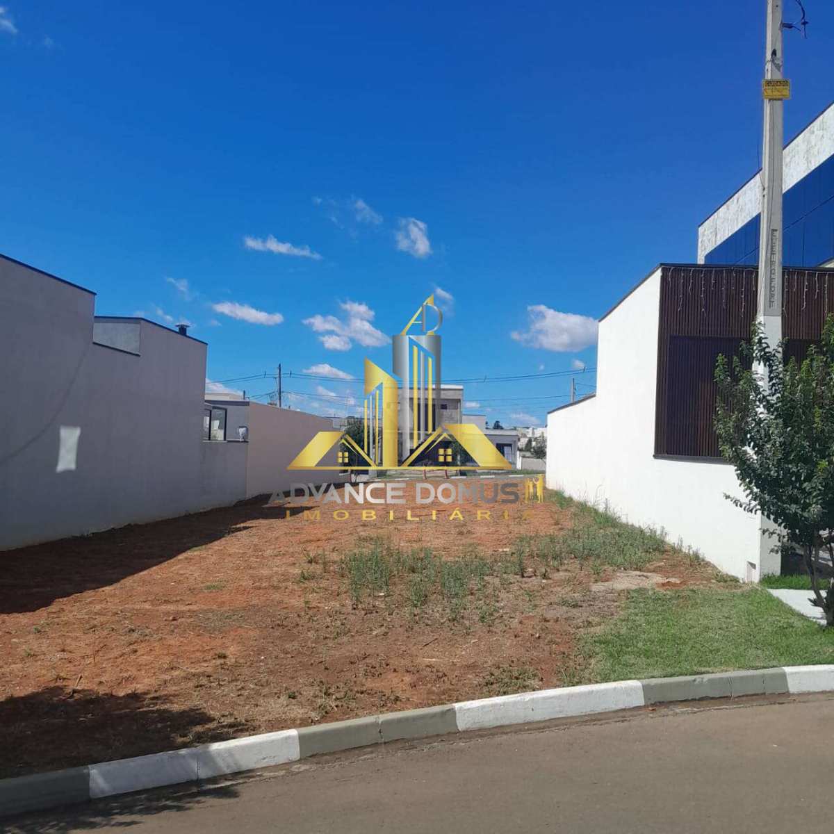 Residencial Santinon - Terreno Plano de 219,70m² à Venda - Sorocaba S/P - Advance Domus Imobiliária