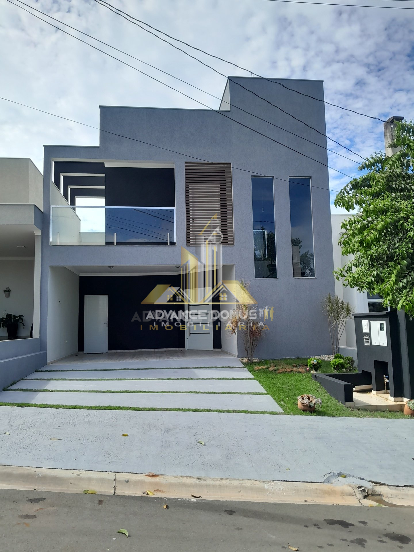 Sobrado de 4 quartos, 212m² no bairro Wanel Ville, em Sorocaba - Advance Domus Imobiliária