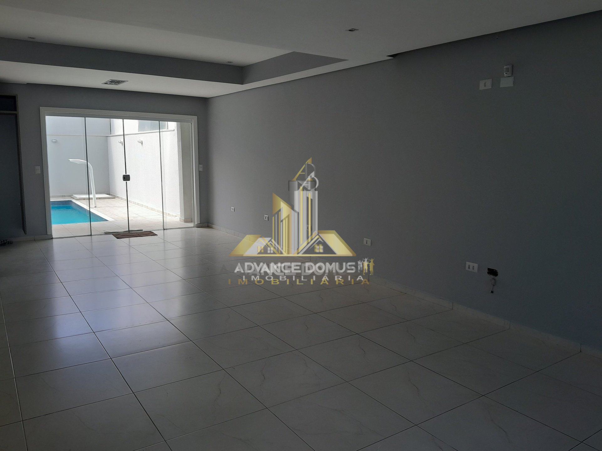 Sobrado de 4 quartos, 212m² no bairro Wanel Ville, em Sorocaba - Advance Domus Imobiliária