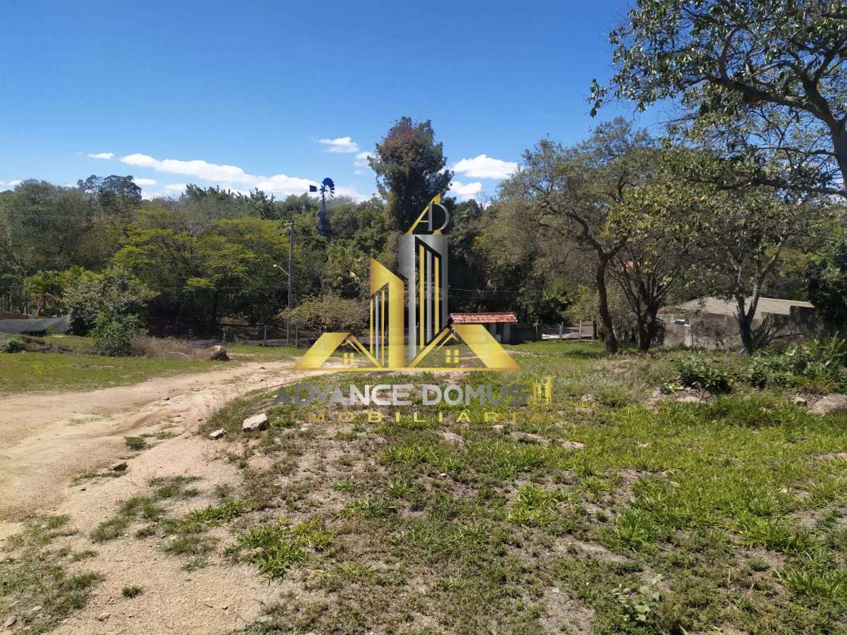 Terreno Exclusivo de 4.700 m² no Condomínio Vale das Laranjeiras – Indaiatuba/SP - Advance Domus Imobiliária